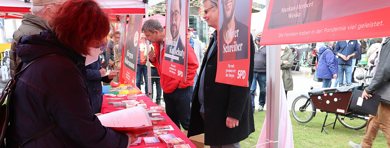 SPD-Wahlkampfstand in Düsseldorf