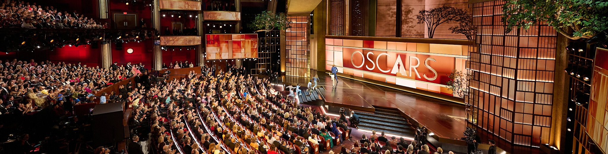 Das Dolby Theater in Los Angeles ist für die Oscarverleihung feierlich eingerichtet und gut besucht. (Foto: Richard Harbaugh / Bill Barnes / The Academy ©A.M.P.A.S.)