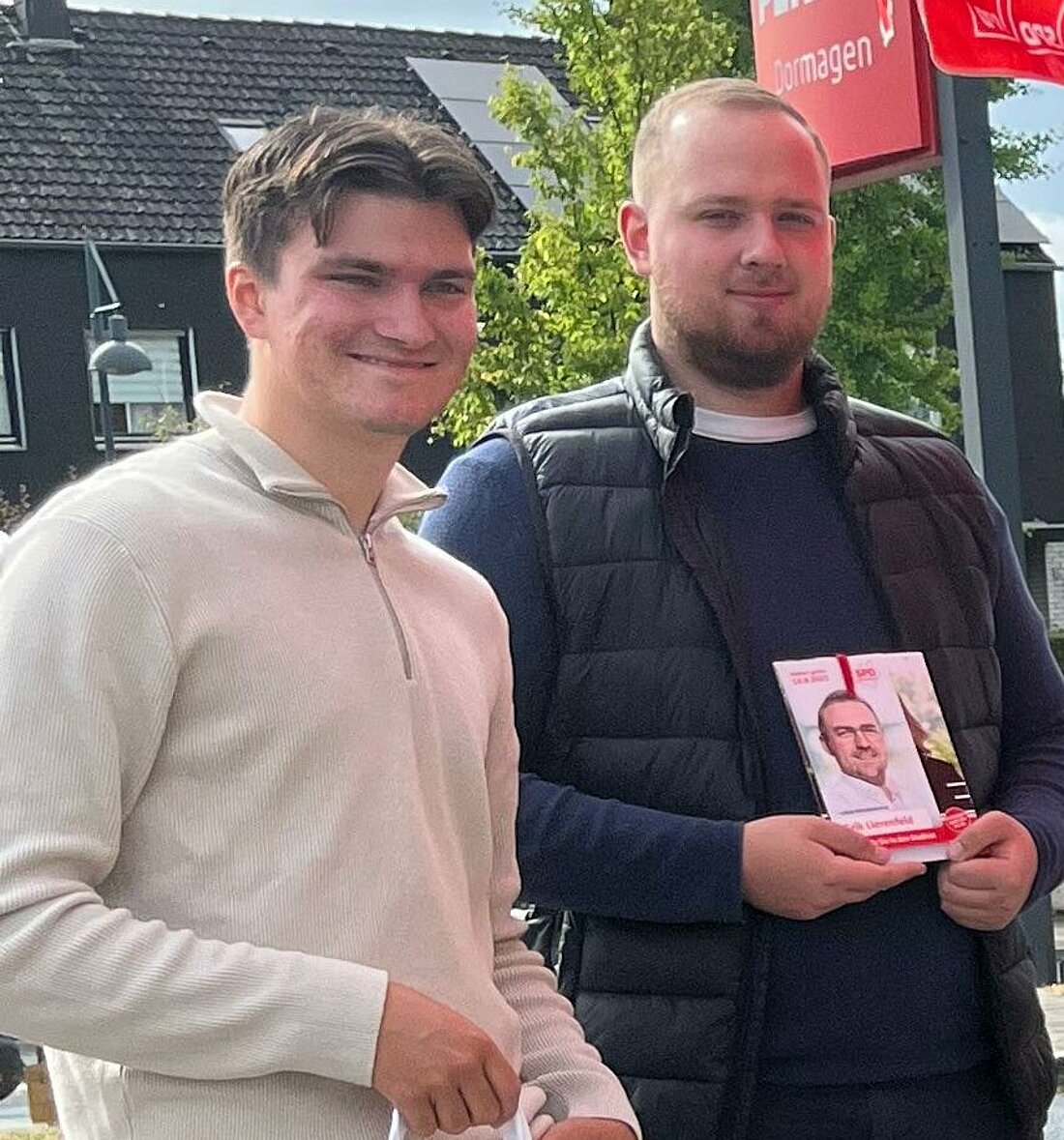 Til Fischer und Jan Gronowski beim Wahlkampf