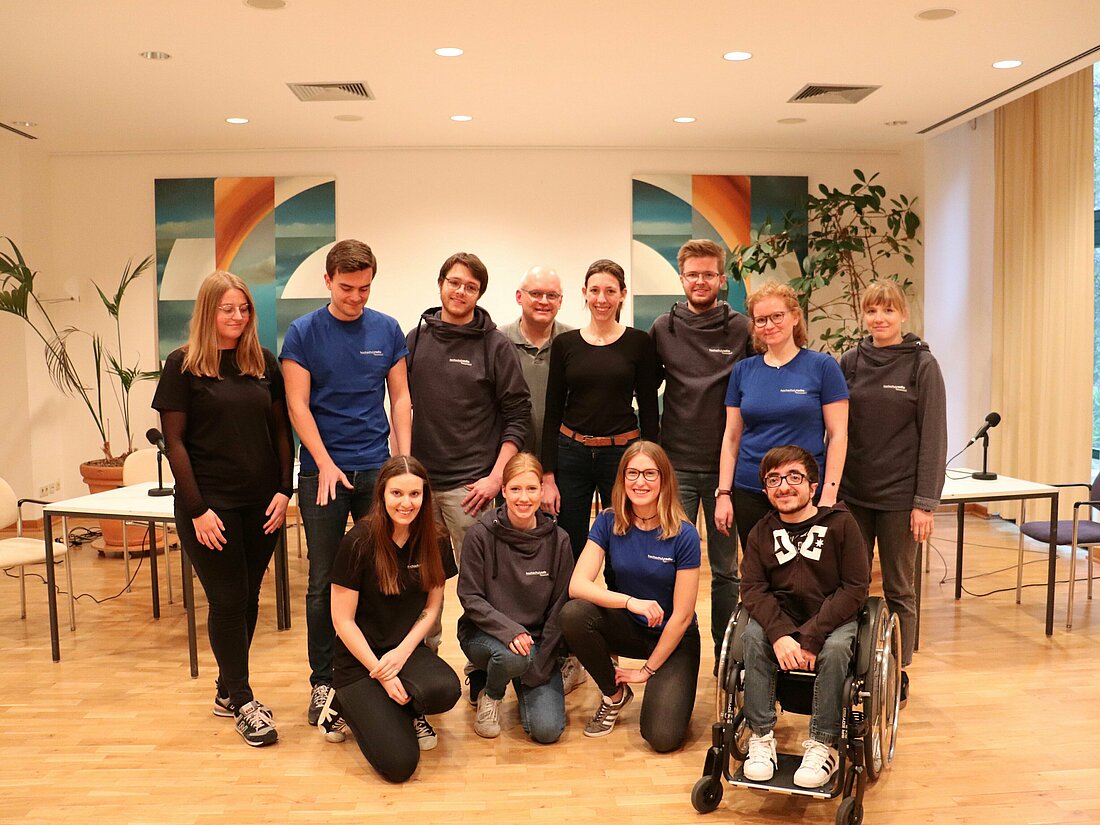 Campusdebatte 2019 (Foto: cm3-Redaktion) Auf dem Foto sieht man die cm3-Redaktion bei der Campusdebatte 2019