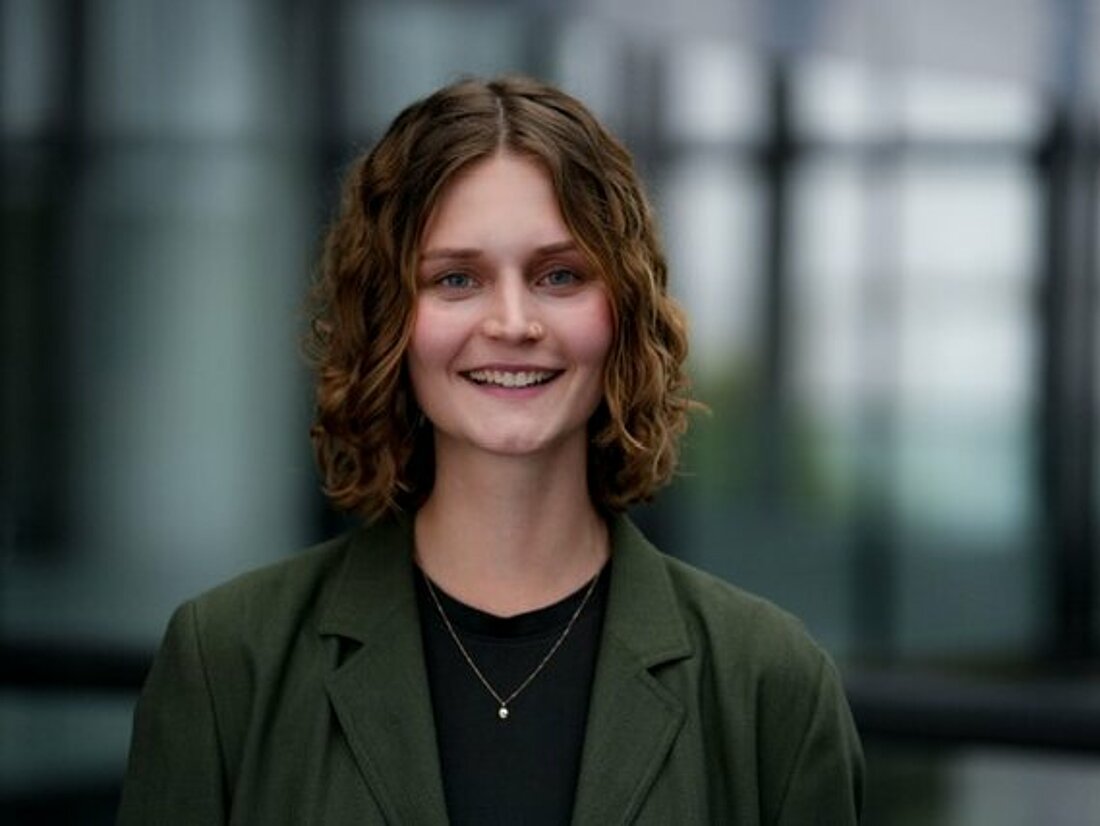 Auf dem Foto sieht man Anna Urban von cm3